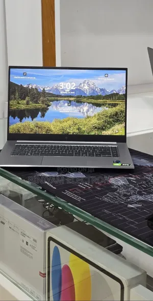 New Laptop HP ZBook 15 32GB Intel Core i7 SSD 512GB