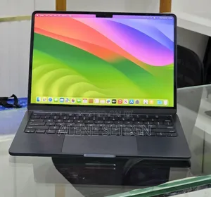 New Laptop Apple MacBook Air 2022 M2 16GB Apple M2 SSD 512GB