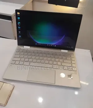 New Laptop HP Envy x360 8GB Intel Core i7 SSD 512GB