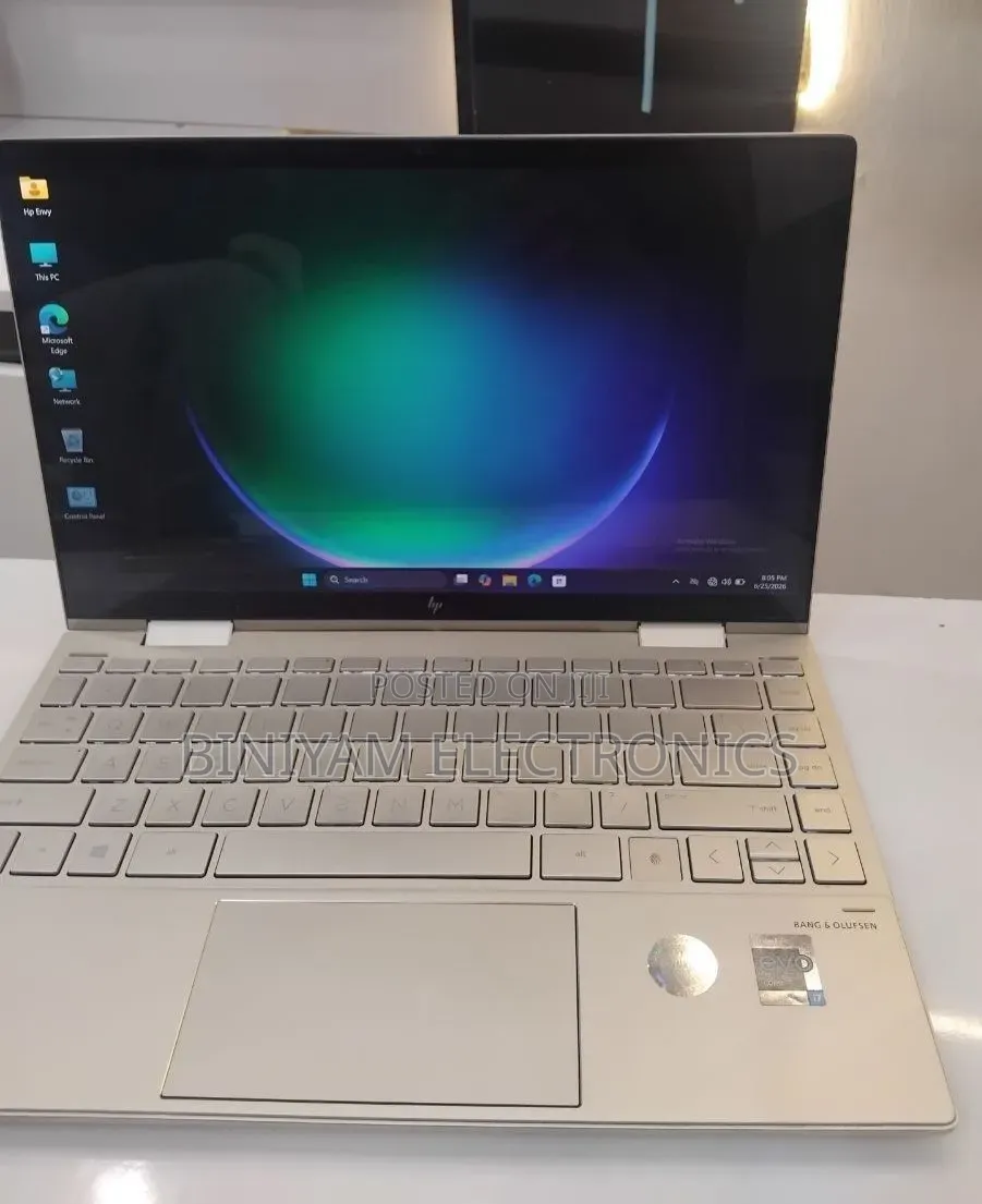 New Laptop HP Envy x360 8GB Intel Core i7 SSD 512GB