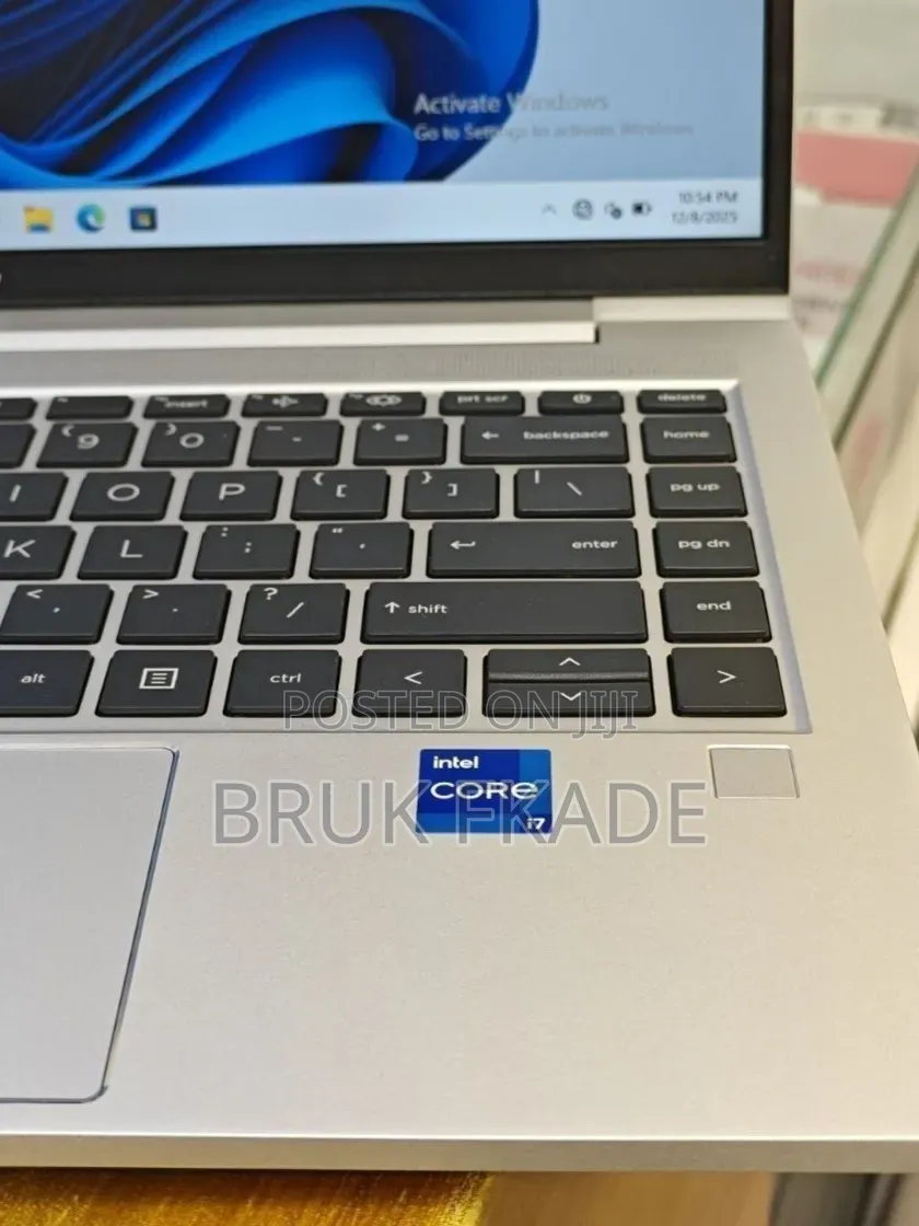 New Laptop HP ProBook 440 G10 16GB Intel Core i7 SSD 1T