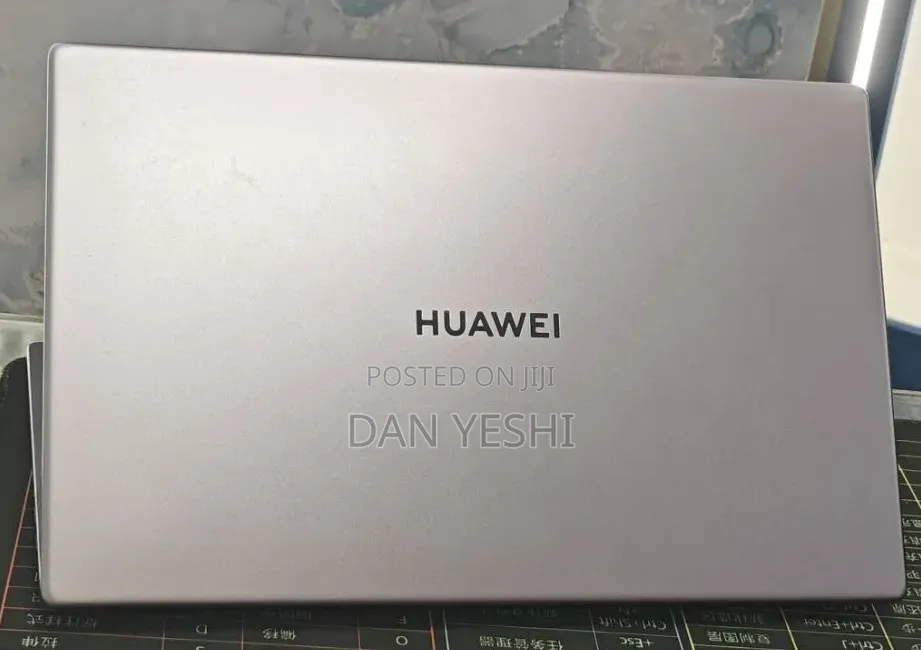 New Laptop Huawei 8GB Intel Core i3 SSD 256GB