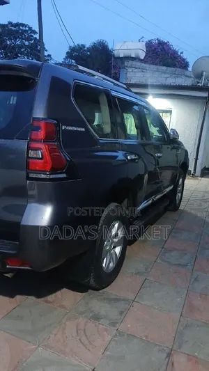 Toyota Land Cruiser 2019 Black