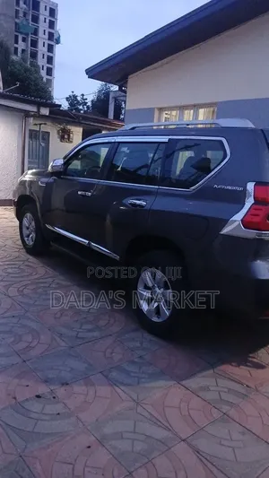 Toyota Land Cruiser 2019 Black