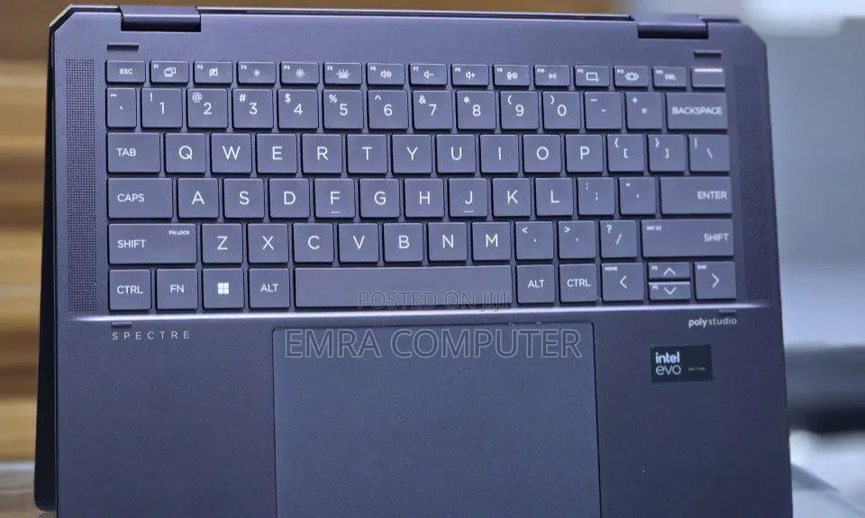 New Laptop HP 16GB Intel Core Ultra 7 SSD 1T