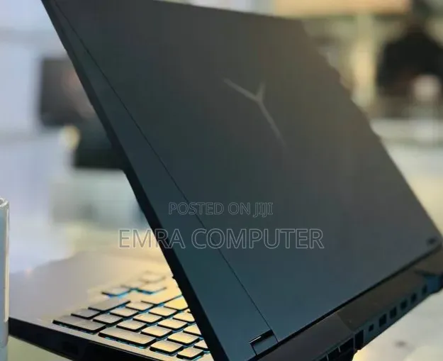 New Laptop Lenovo 32GB AMD Ryzen 7 SSD 1T