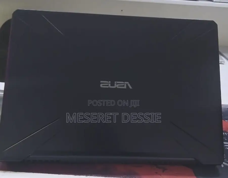New Laptop Asus 8GB Intel Core i7 SSD 512GB