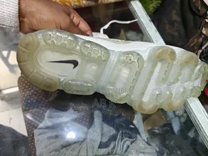 Real Original Nike X Off-White Air Vapormax Shoe
