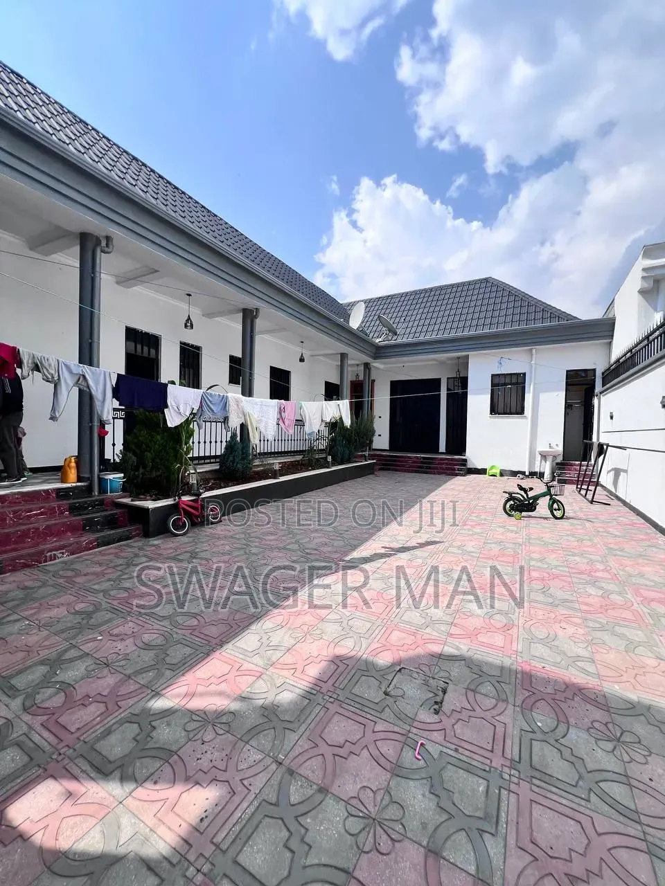 Furnished 6bdrm Villa in Legetafo Ccd Area, Yeka for sale
