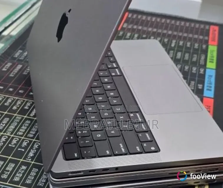 New Laptop Apple MacBook Pro 2021 M1 Max 32GB Apple M1 Max SSD 1T
