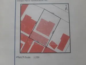 3bdrm House in የድሮ ቪላ ቤት, Bole for sale