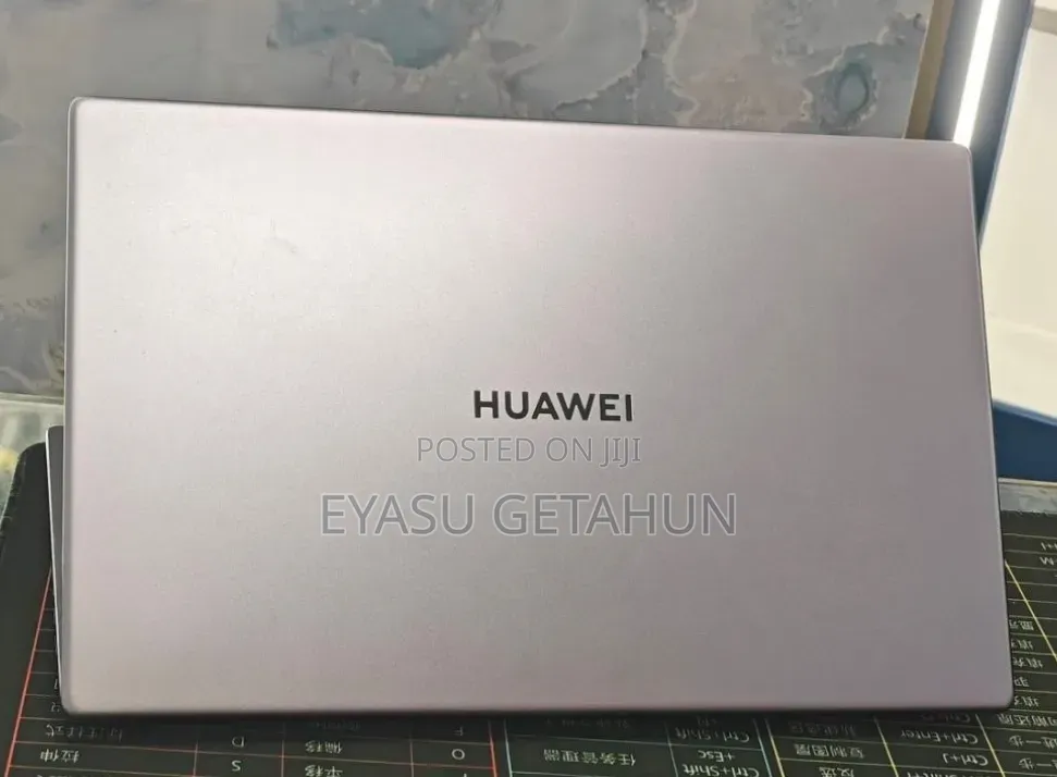 New Laptop Huawei 8GB Intel Core i3 SSD 256GB