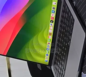 New Laptop Apple MacBook Air 2022 M2 8GB Apple M2 SSD 512GB