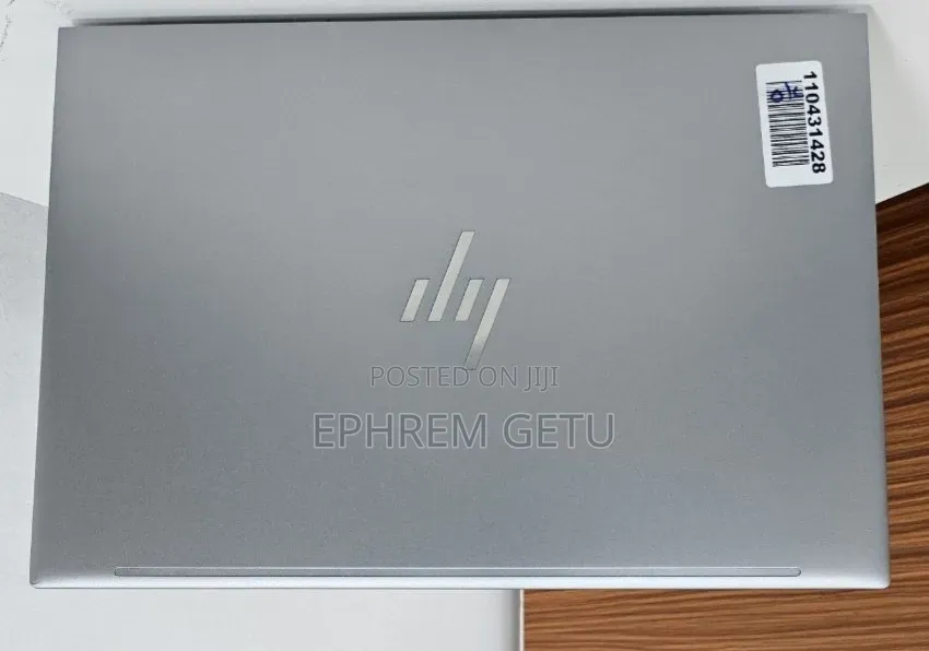 New Laptop HP ZBook Firefly 14 G10 16GB Intel Core i7 SSD 512GB