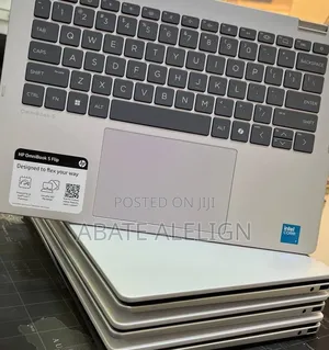 New Laptop HP OmniBook 5 Flip 16GB Intel Core 7 SSD 512GB