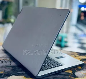 New Laptop Lenovo 8GB Intel Core i3 SSD 1T