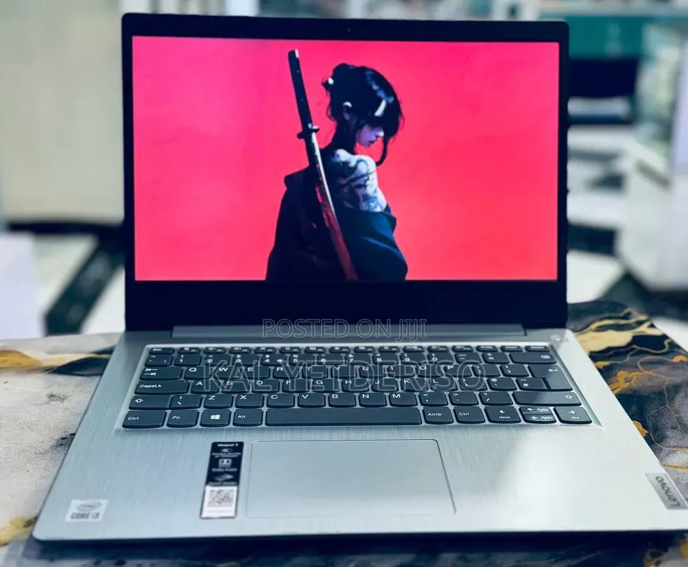 New Laptop Lenovo 8GB Intel Core i3 SSD 1T
