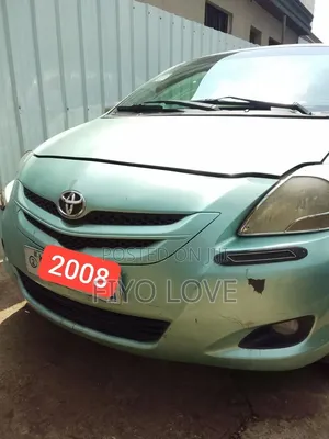 Toyota Yaris 2008 Green