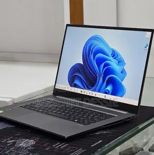 New Laptop HP 16GB Intel Core i9 SSD 512GB