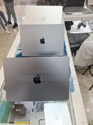 New Laptop Apple MacBook Pro 2021 M1 16GB Apple M1 Pro SSD 512GB