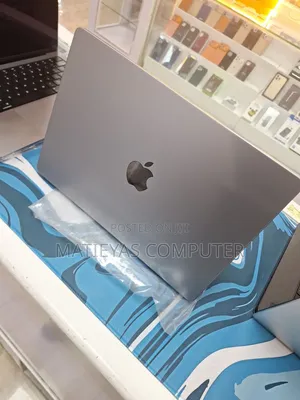 New Laptop Apple MacBook Pro 2021 M1 16GB Apple M1 Pro SSD 512GB