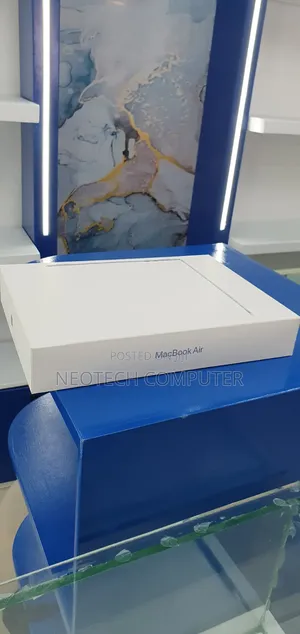 New Laptop Apple MacBook Air 2026 M5 16GB Apple M5 SSD 512GB