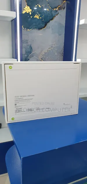New Laptop Apple MacBook Air 2026 M5 16GB Apple M5 SSD 512GB