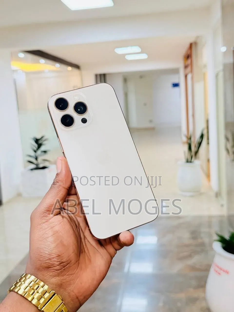 Apple iPhone 16 Pro Max 256 GB White