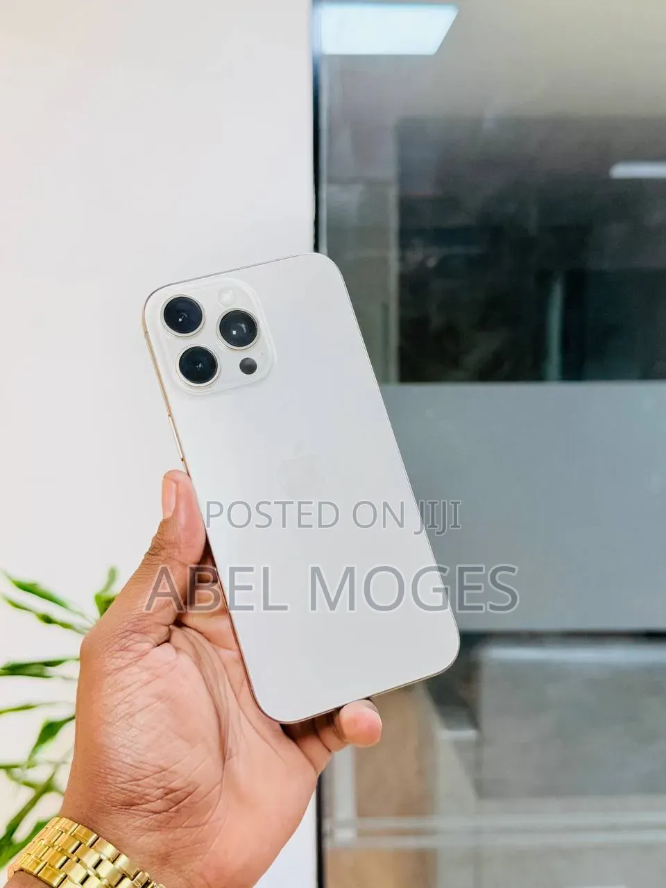 Apple iPhone 16 Pro Max 256 GB White