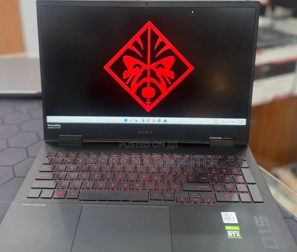 New Laptop HP Omen 15 16GB Intel Core i7 SSD 512GB