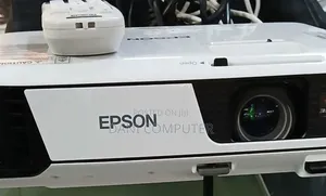 Epson Projector Model Name: Eb-X31 Hardware Interface: Vga, Usb, Hd