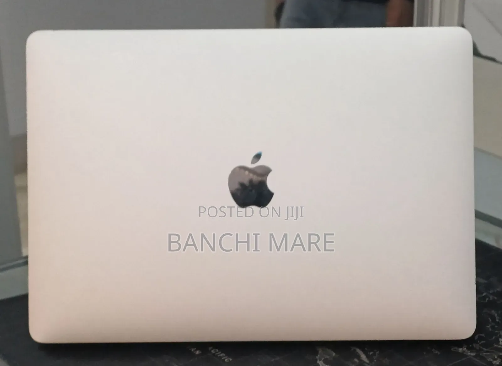 New Laptop Apple MacBook Pro 16GB Apple M1 Pro SSD 256GB