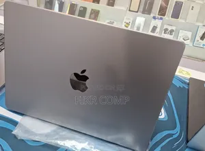 New Laptop Apple MacBook Pro 2021 M1 16GB Intel Core i7 SSD 512GB