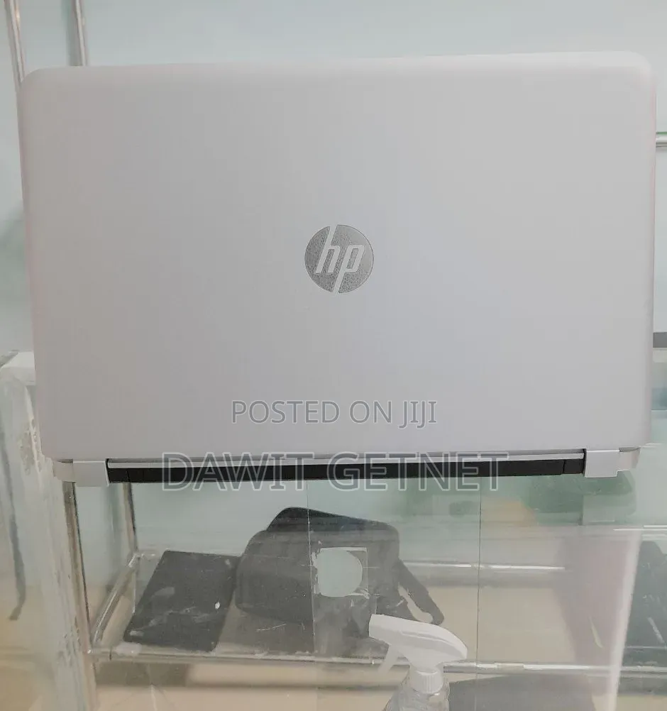 New Laptop HP Envy x360 8GB Intel Core i7 SSD 512GB