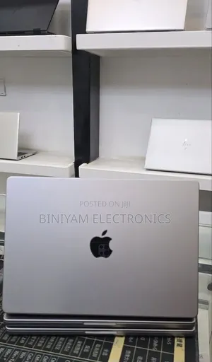 New Laptop Apple MacBook Pro 32GB Apple M1 Pro SSD 512GB