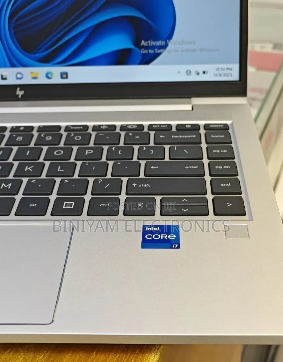 New Laptop HP ProBook 440 G10 16GB Intel Core i7 SSD 1T