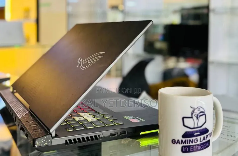 New Laptop Asus 16GB Intel Core i9 SSD 1T