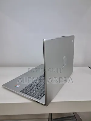 New Laptop HP 16GB Intel Core i5 SSD 1T