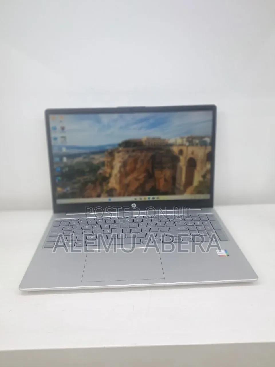 New Laptop HP 16GB Intel Core i5 SSD 1T