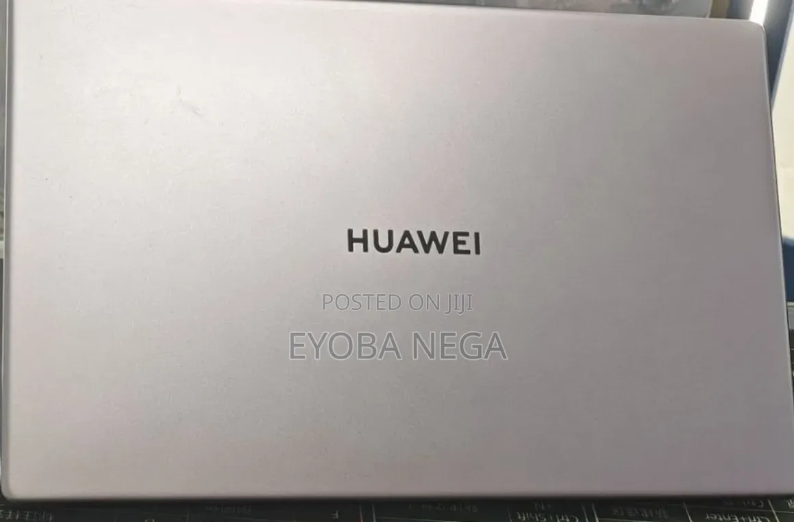 New Laptop Huawei 8GB Intel Core i3 SSD 256GB
