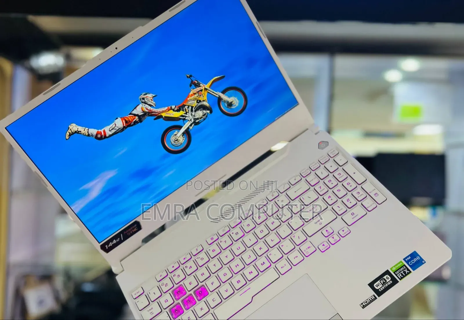 New Laptop Asus 16GB Intel Core i5 SSD 512GB
