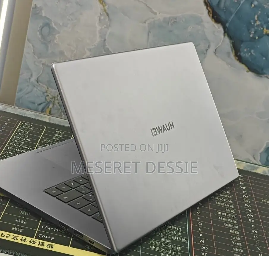 New Laptop Huawei 8GB Intel Core i3 SSD 512GB