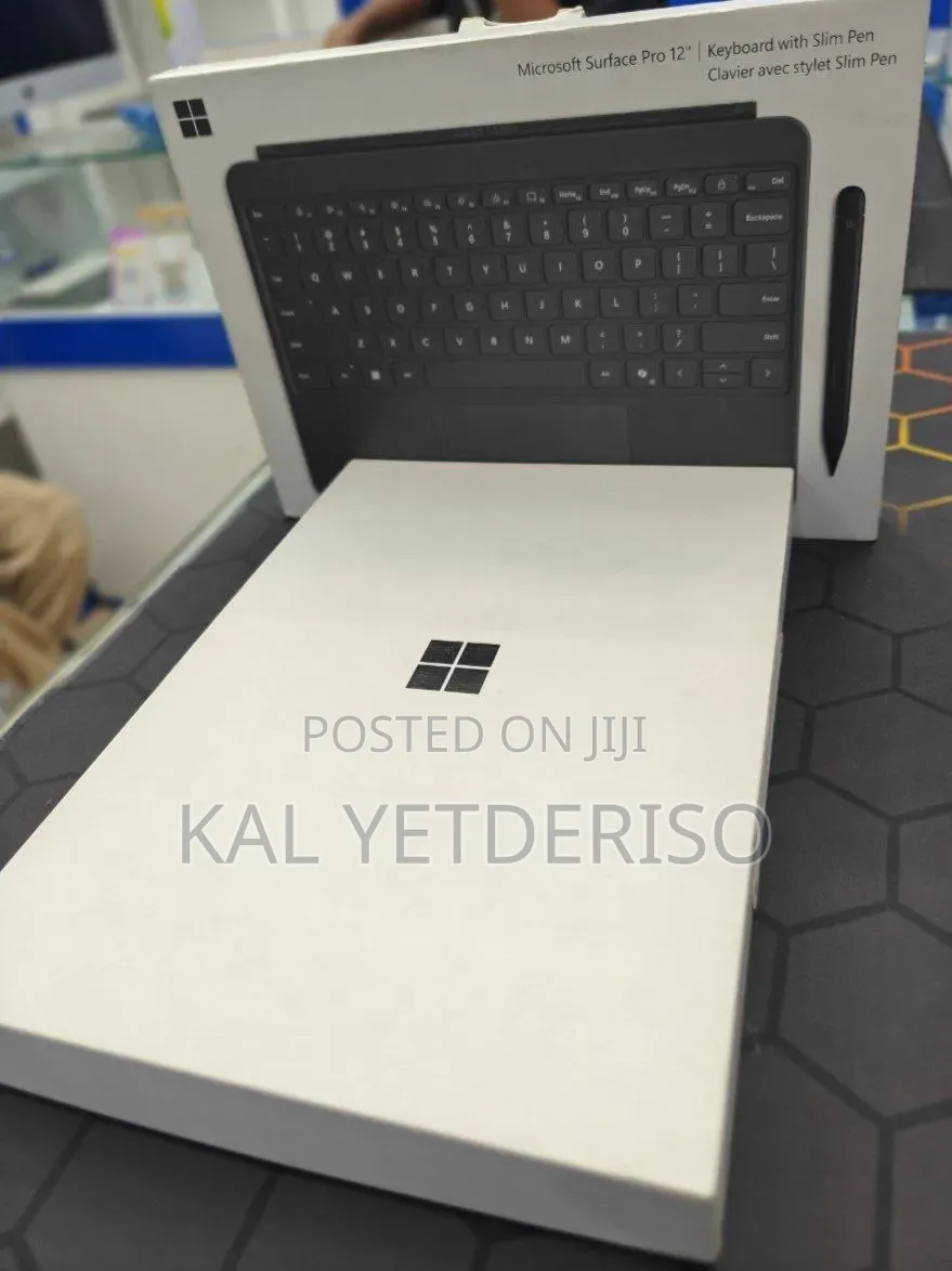 New Laptop Microsoft 16GB SSD 512GB