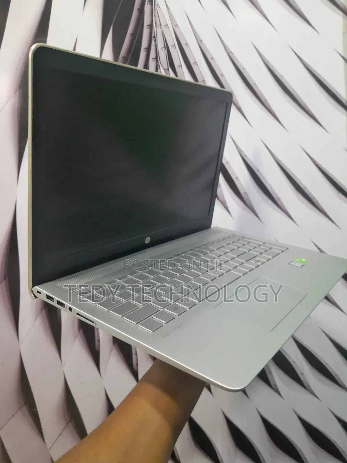 Laptop HP Pavilion 15 8GB Intel Core i5 SSD 128GB