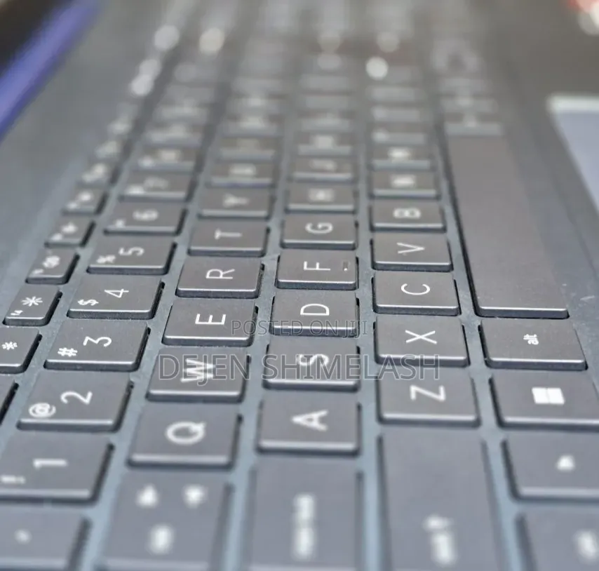 New Laptop HP Pavilion 15 16GB AMD Ryzen 7 SSD 512GB