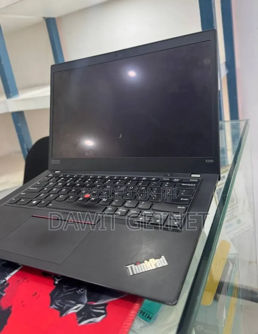 New Laptop Lenovo ThinkPad X1 Yoga 16GB AMD Ryzen 5 SSD 512GB