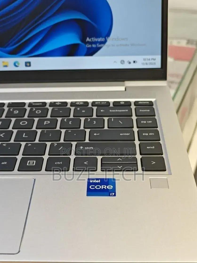 New Laptop HP ProBook 440 G10 16GB Intel Core i7 SSD 1T