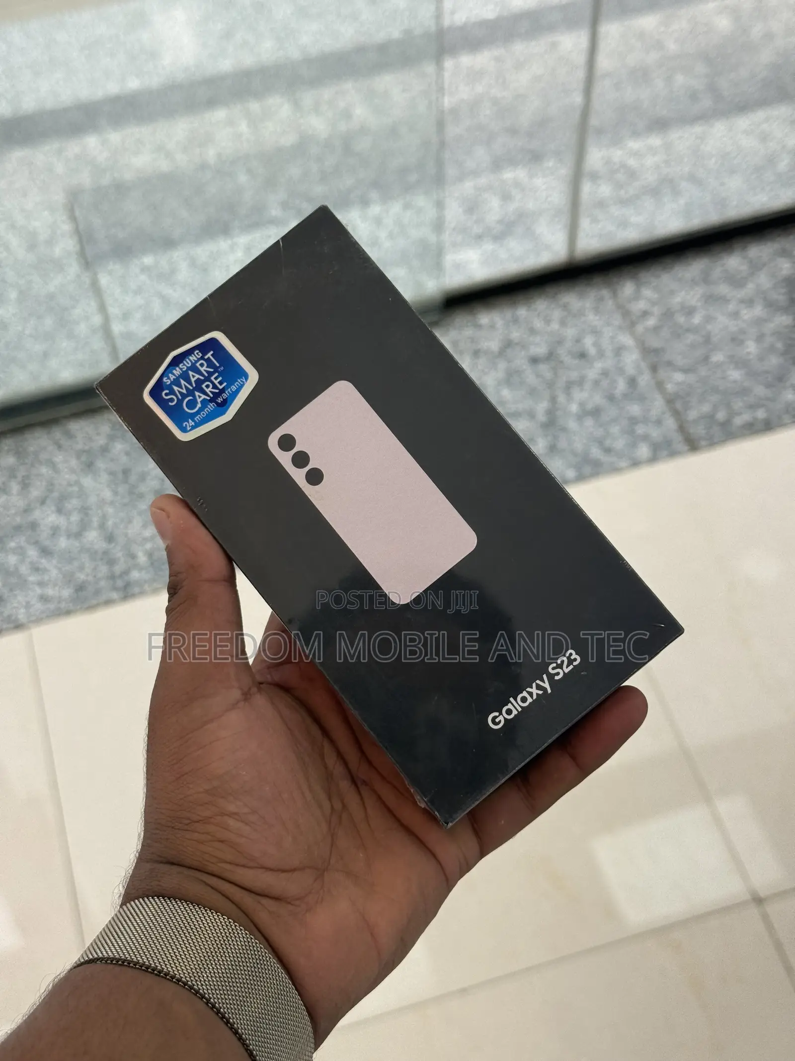 New Samsung Galaxy S23 256 GB