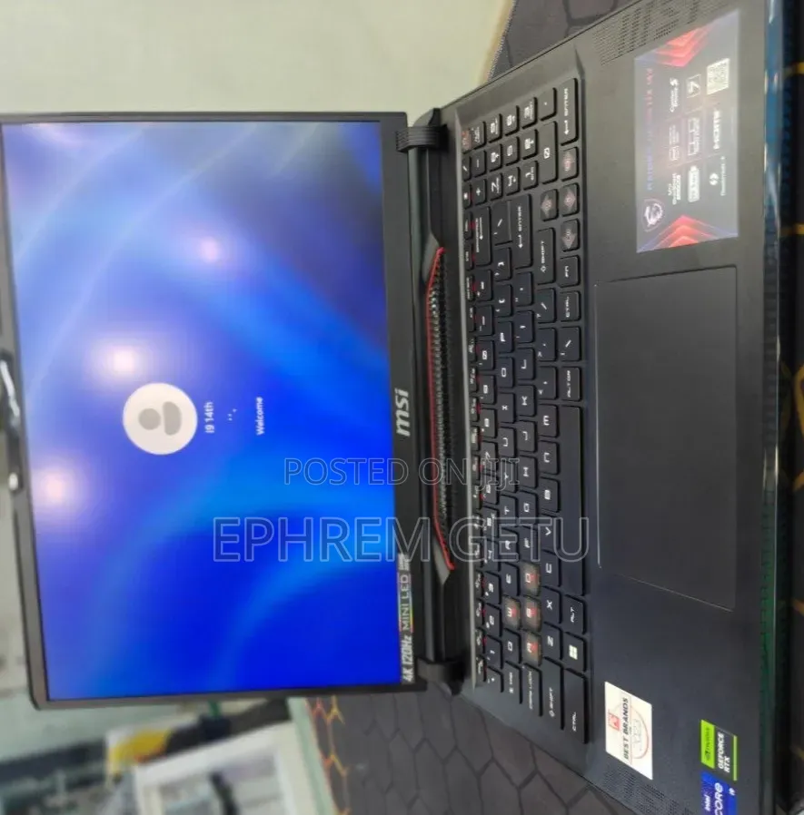 New Laptop MSI Raider GE68HX 13VI-202US 16GB Intel Core i9 SSD 1T