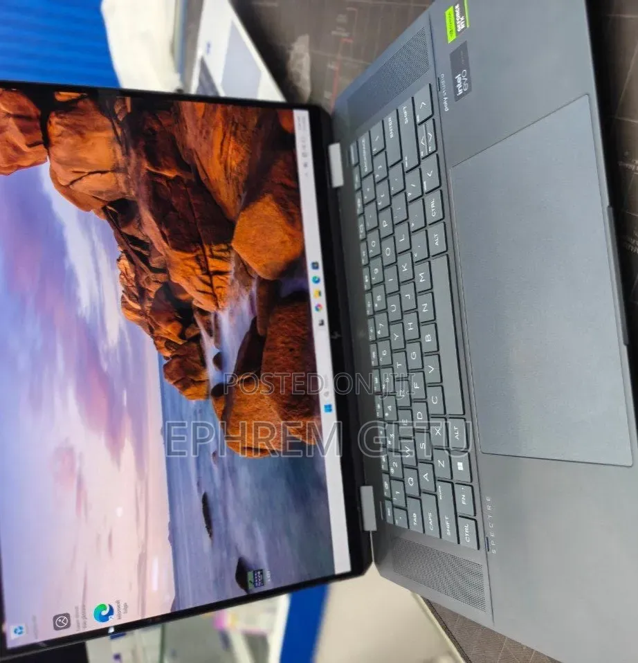New Laptop HP Spectre X360 15 32GB Intel Core Ultra 7 SSD 1T
